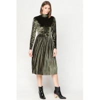 Платье &berries